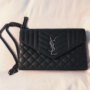 NWOT Grey Tri- Quilted Saint Laurent Chain Wallet
